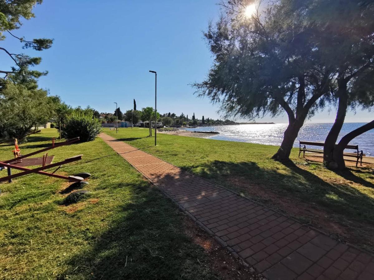 App Palcic K Apartamento Novigrad Istria Exterior foto