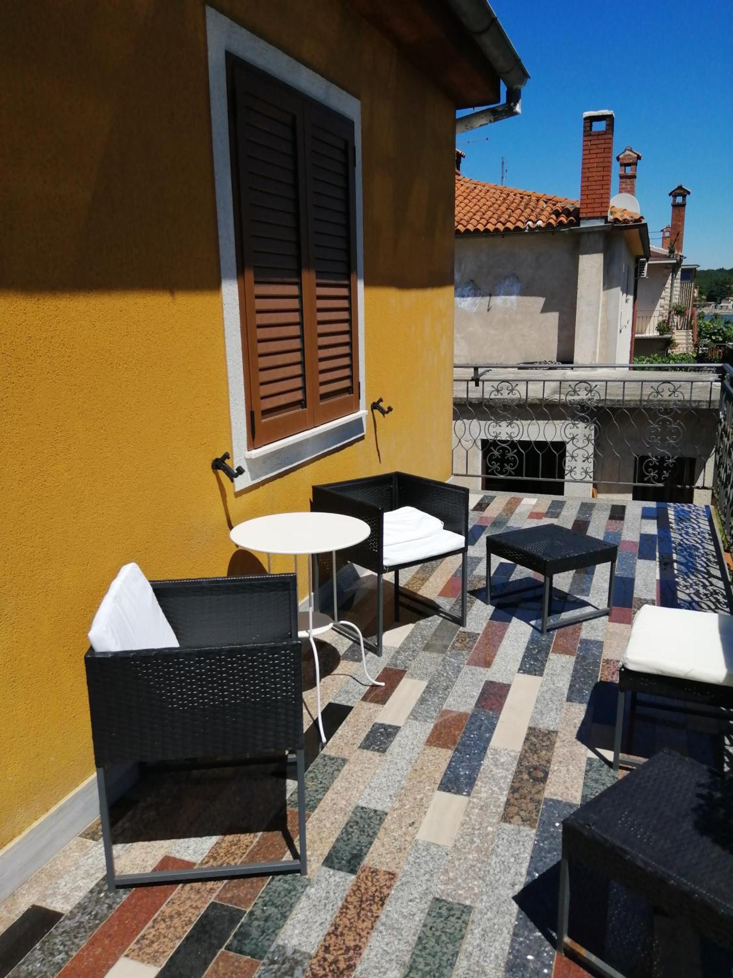 App Palcic K Apartamento Novigrad Istria Exterior foto